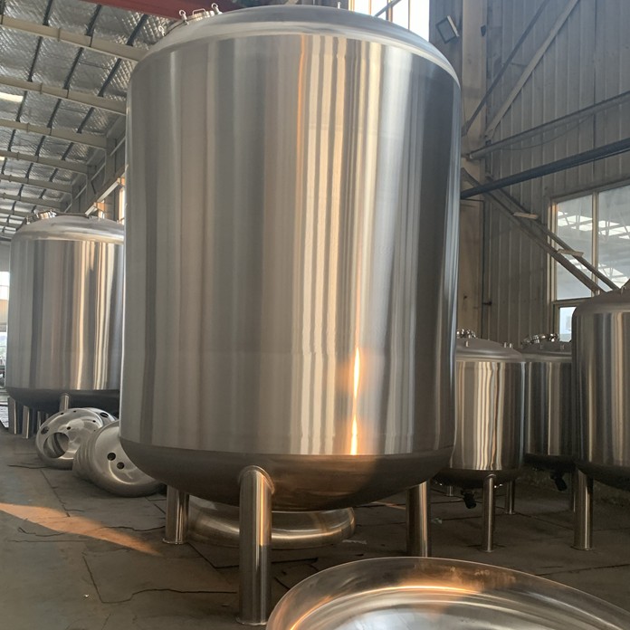 2000L Beer brewing fermentor.jpg